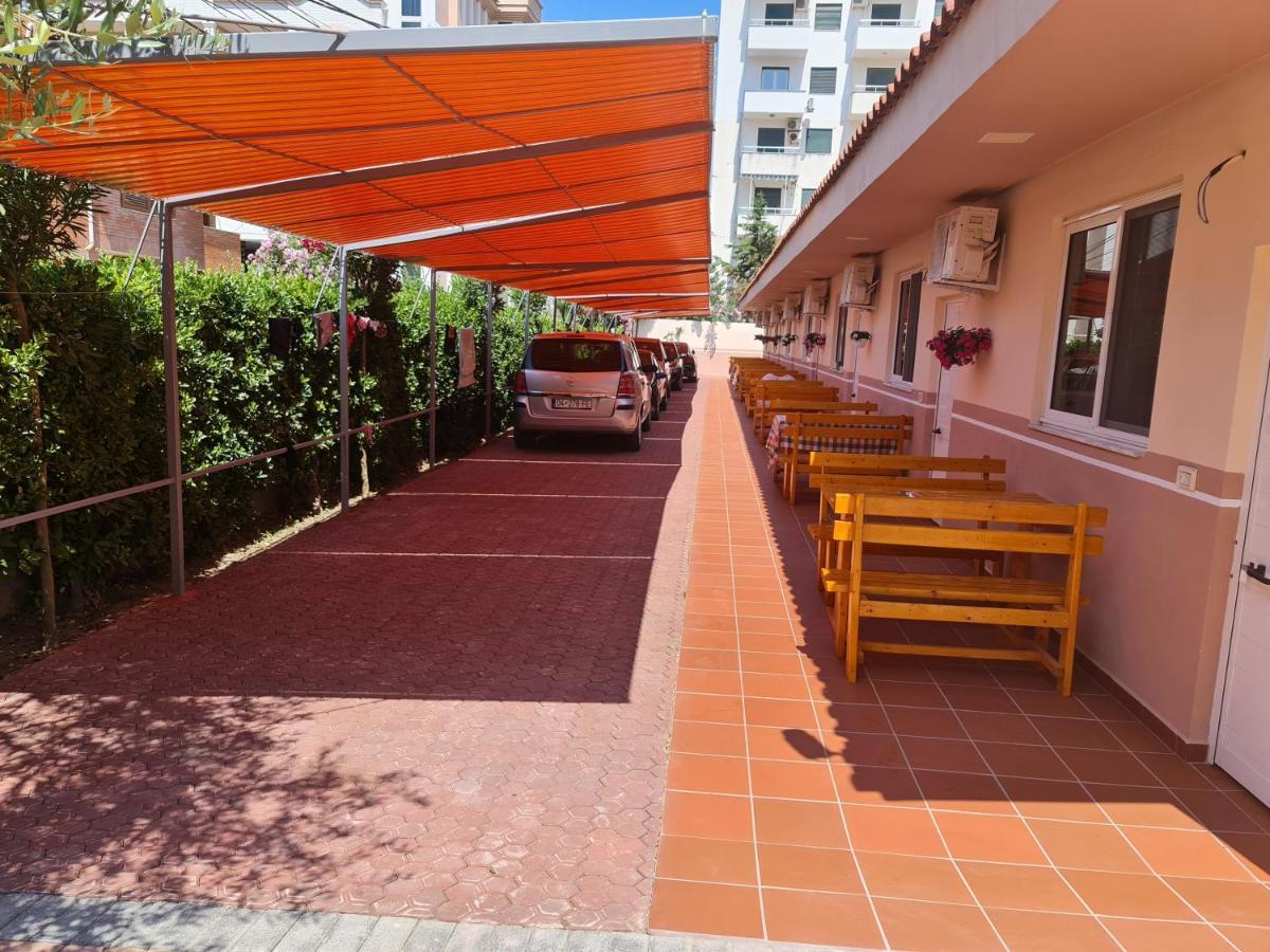 Vila Ivina Durrës Exterior foto